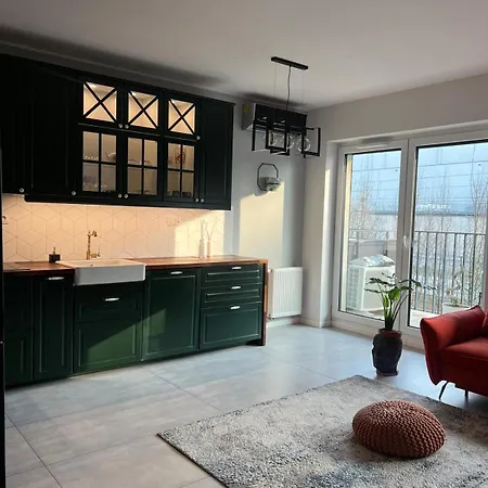 Modern 3 Bedroom Posnania, Sowia 1st, Malta Apartment *
