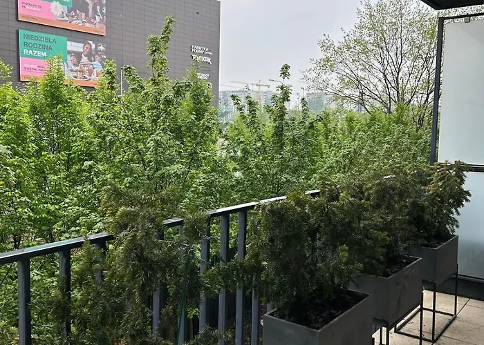 Modern 3 Bedroom Posnania, Sowia 1st, Malta Lägenhet Poznań